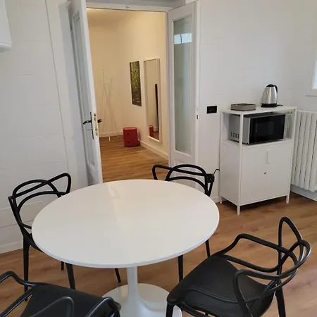 Station 1 Appartement Bari