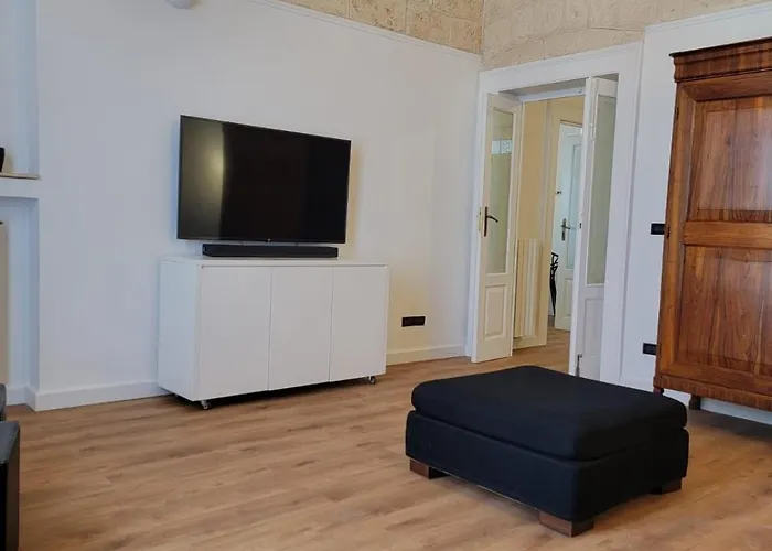 דירה Station 1 *